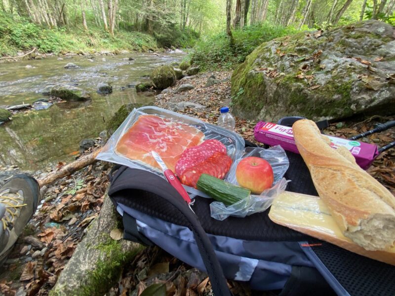 Hiking in the French Pyrenees. Image © PlanetSKI